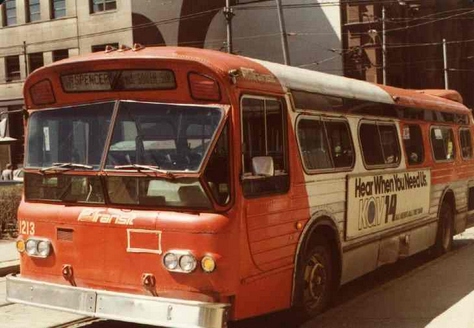 The Flxible New Look bus. Photo Credit: Shawn B. (from his Pittsburgh Transit History website).