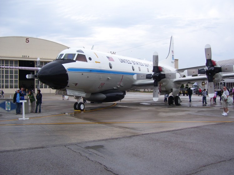 A scene from the 2010 MacDill AirFest. Photo Credit: HARTride 2012.